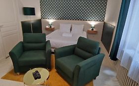 Guest Home location